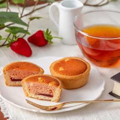 アデリー 苺のタルトケーキ 【新商品 3/3 発売】（入荷までお時間がかかります） □お取り寄せ品 【購入入数５個】